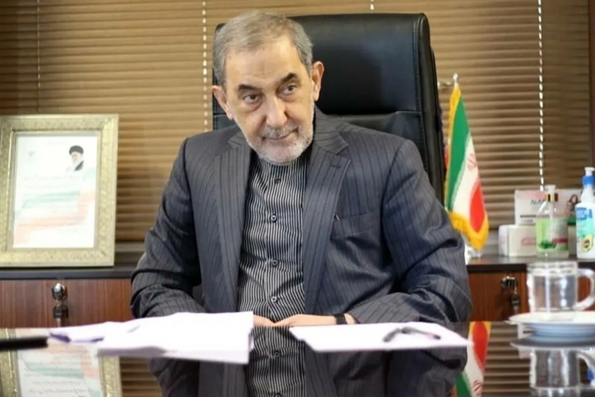 توییت  ولایتی با هشتگ «آلاسکا» و «مردهزارچهره»