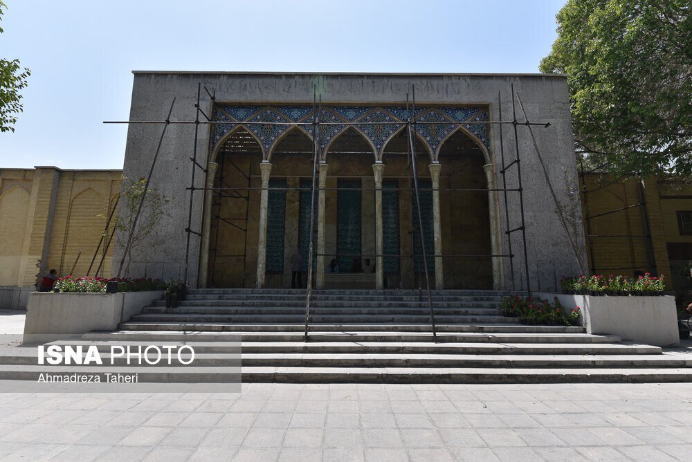 تصاویر؛ آماده‌سازی آرامگاه استاد فرشچیان