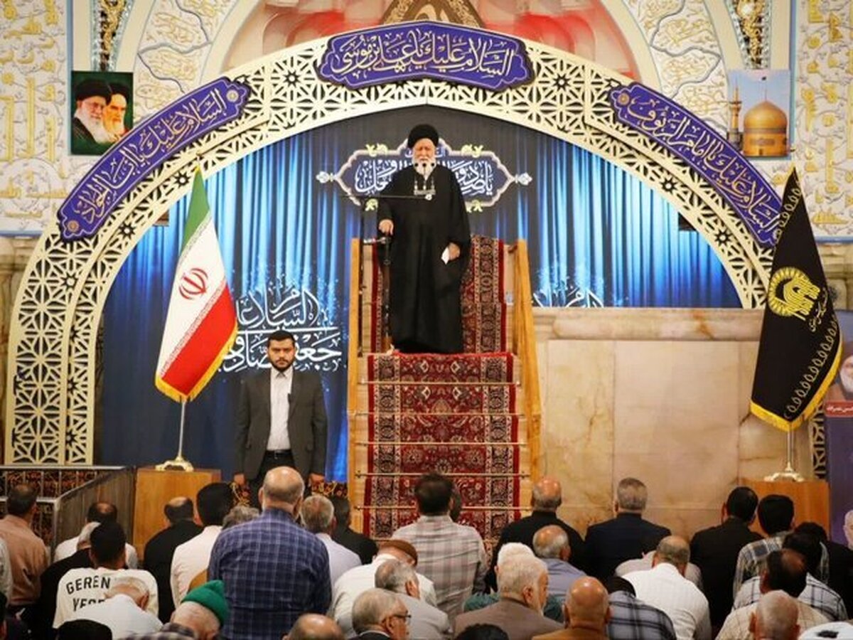 علم‌الهدی: دشمن در فضای مجازی مقابله سرسختانه‌ای با امام جمعه‌ها دارد