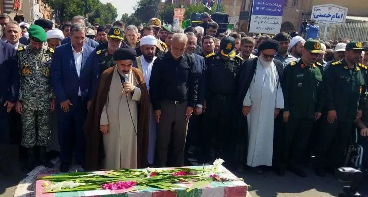 پیکر سردار شهید نارنجی به خاک سپرده شد