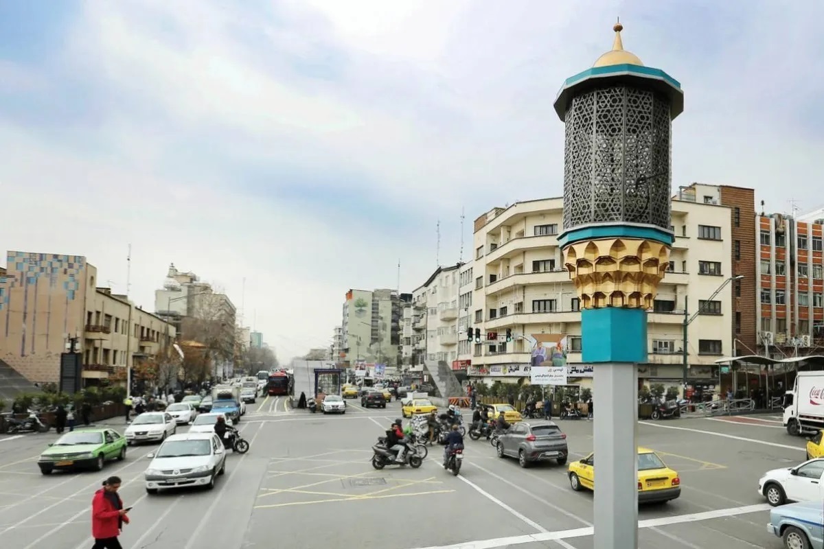 باید از بلندگو برای اطلاع‌رسانی در زمان جنگ استفاده کنیم