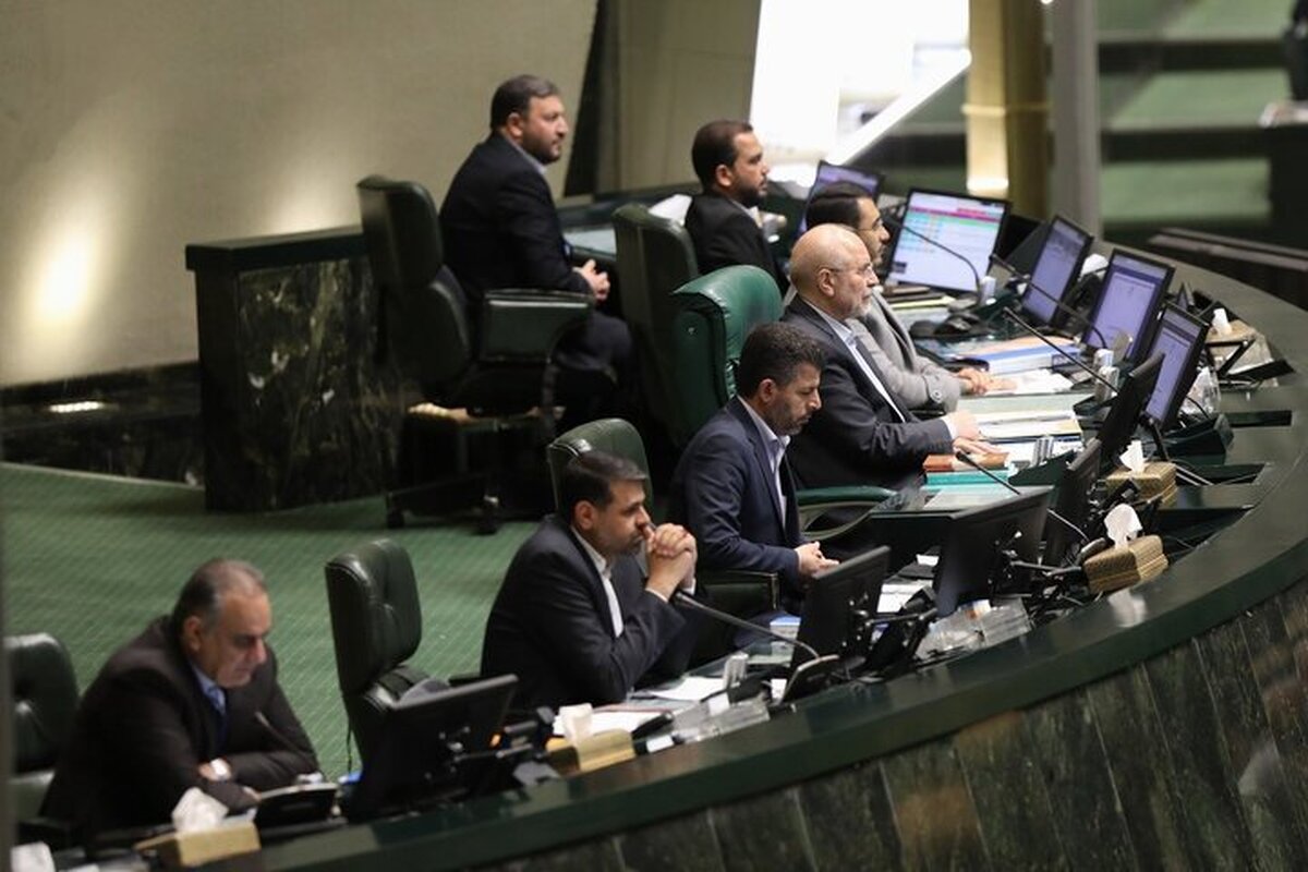 انتقاد رسایی از احتمال سفر معاون گروسی به تهران | قالیباف پاسخ داد