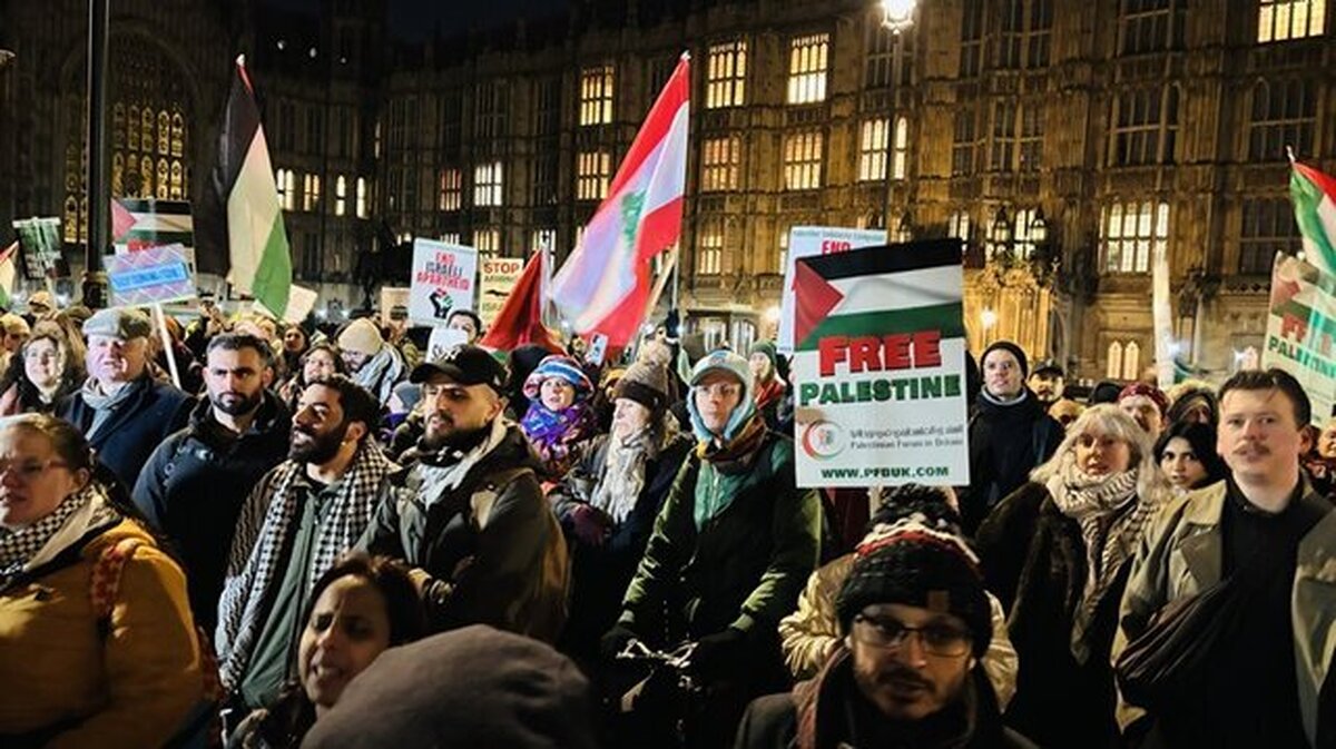 انگلیس در این زمان فلسطین را به رسمیت می‌شناسد