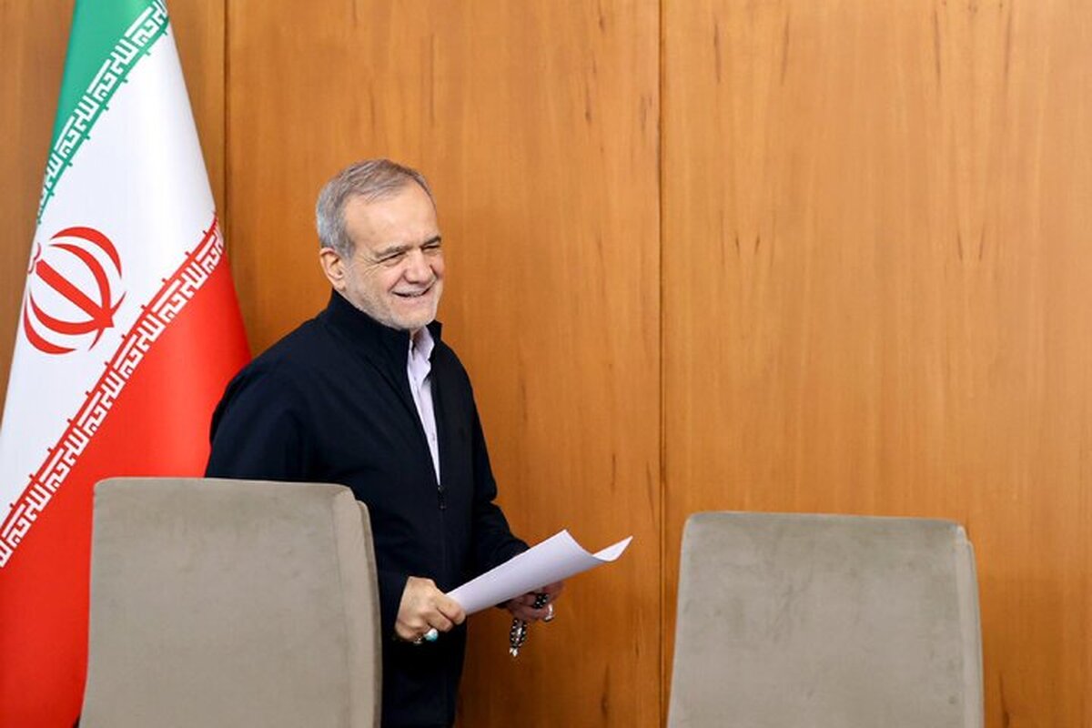 پزشکیان شکایتی از هادی حیدری، کاریکاتوریست ندارد