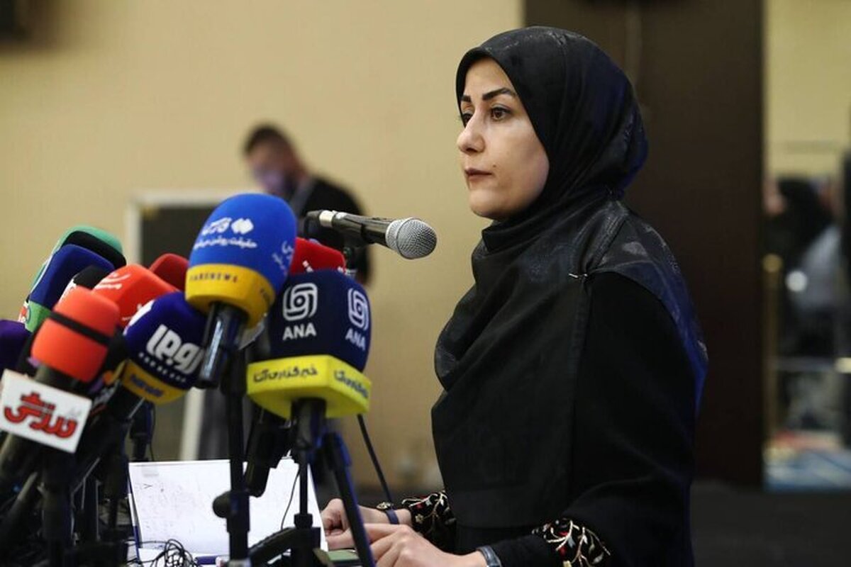 حکم اخراج سخنگوی زن باشگاه استقلال صادر شد؟