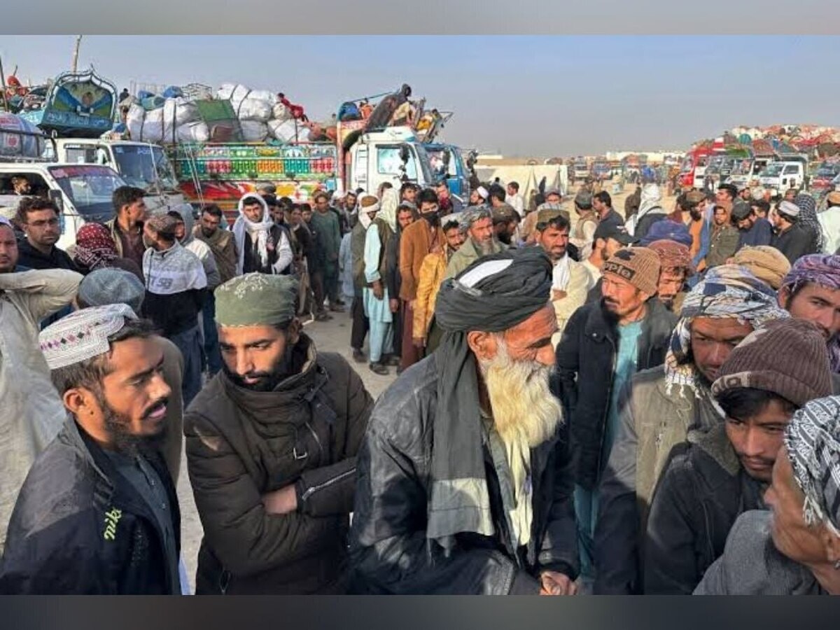 آغاز اخراج اتباع افغانستانی بدون روادید در پاکستان