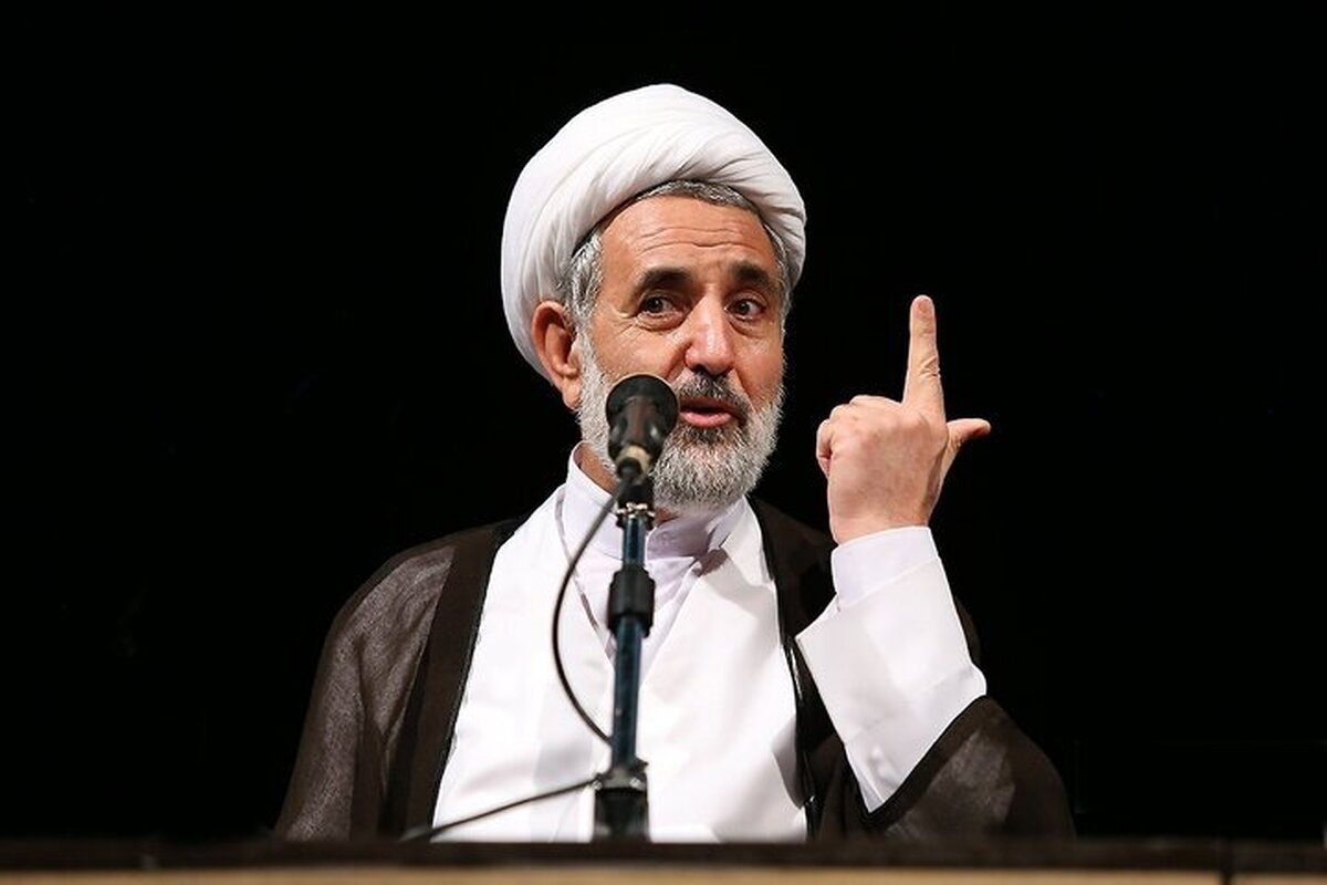 نماینده قم: همه ما داریم هرز می‌چرخیم | آیا وقت آن نیست که از لجنه‌های محدودی مثل جلسه سران قوا خارج شویم!