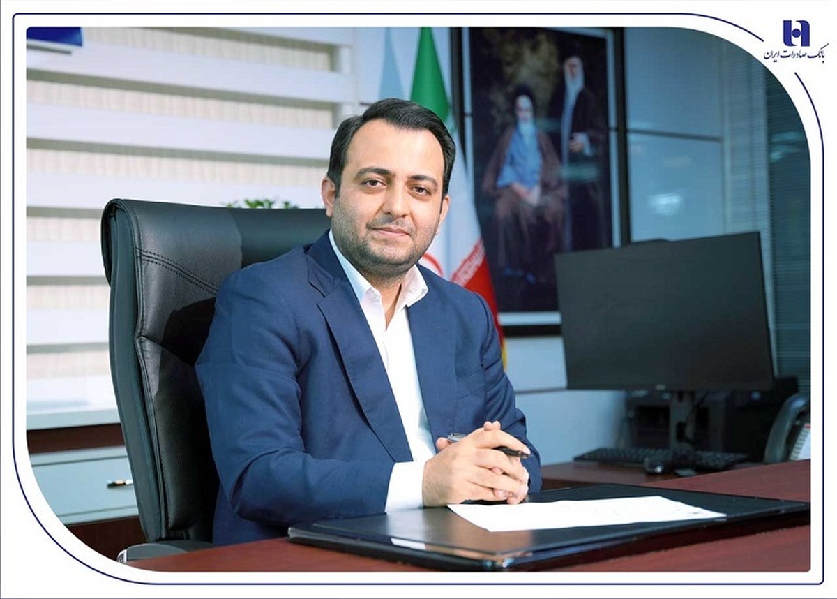 محسن سیفی در پیام آغاز ۷۴‌مین سال فعالیت این بانک عنوان کرد:
بانک صادرات ایران امروز در یکی از درخشان‌ترین دوره‌های تاریخی خود قرار دارد