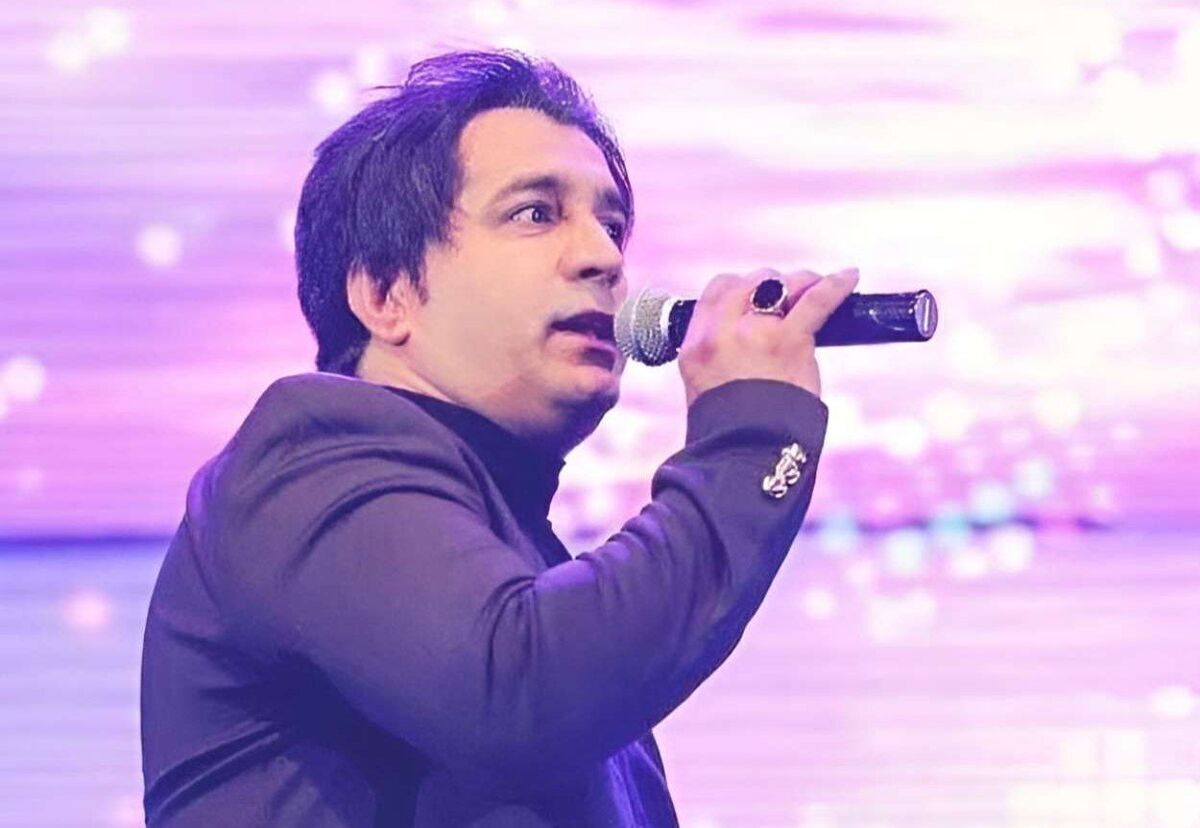 ویدیو؛ لحظاتی از کنسرت شب گذشته مرحوم امید جهان، پیش از سکته قلبی