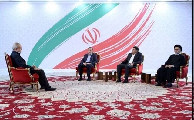 پزشکیان: مشکل ما سیستم است؛ باید آن را اصلاح کنیم |  دزدها به خاطر جناح‌بندی‌ها متولد می‌شوند | مردم را نباید شهروند دست چندم حساب کرد |قبل از رفع مشکل با غرب و اسنپ‌بک باید درگیری‌های داخلی را حل کرد | نباید کاری کرد که ممکلت بیشتر از این آسیب ببیند
