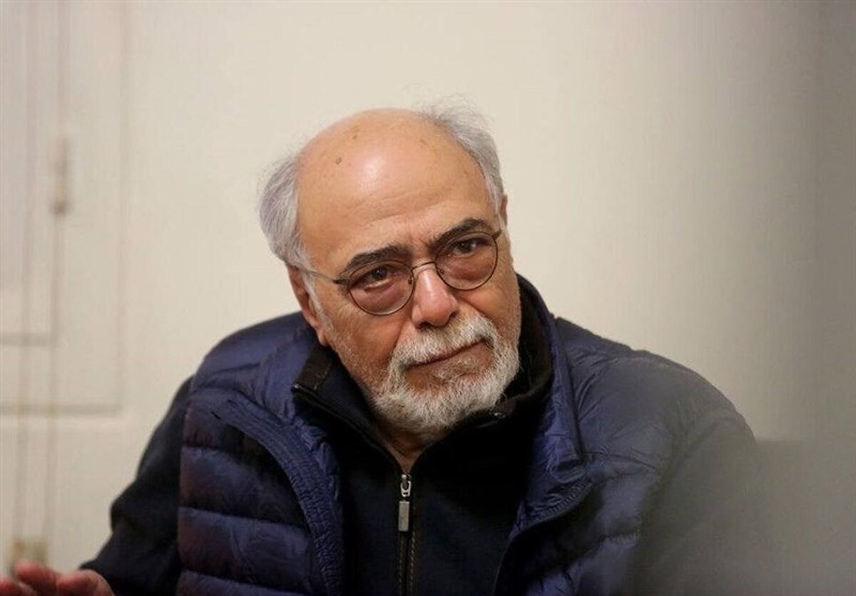 دختر اکبر زنجانپور: عمل جراحی پدرم ساعاتی دیگر انجام می‌شود