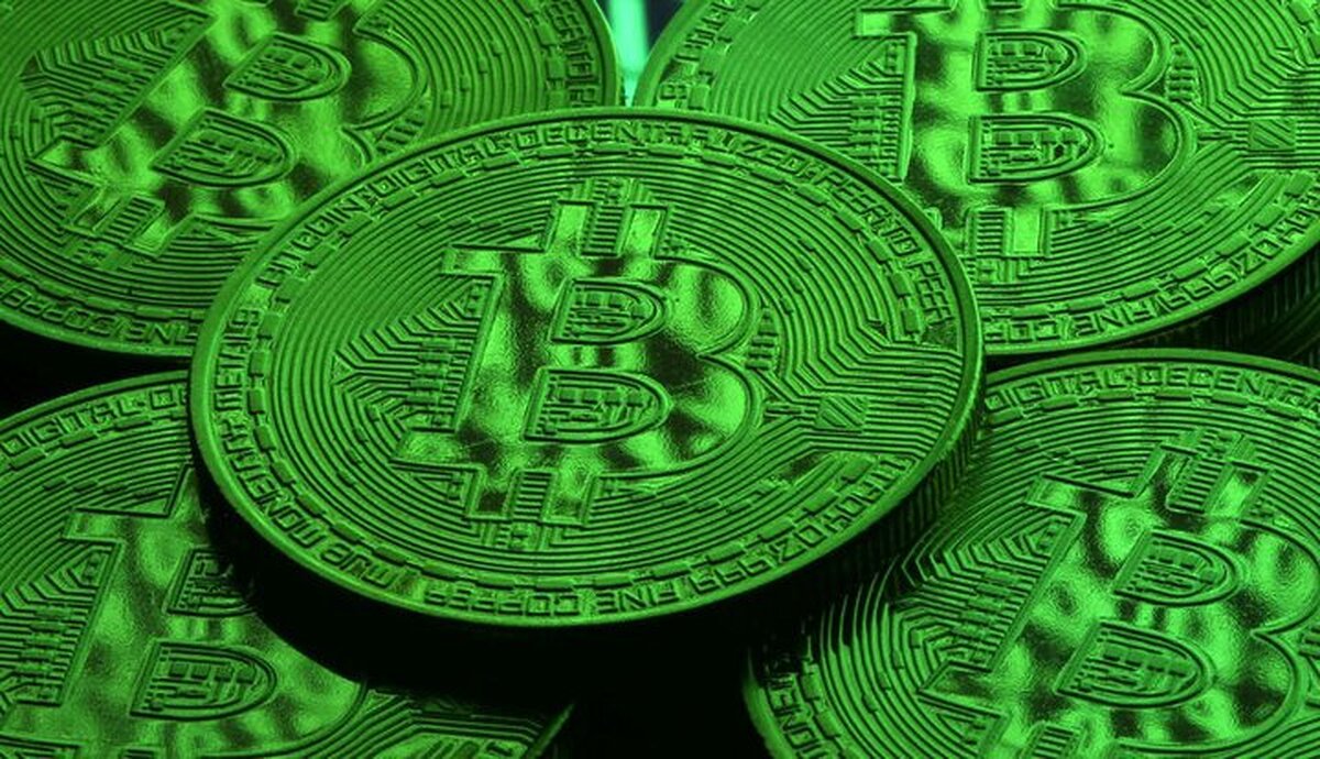 فاصله بیت‌کوین تا شکستن رکورد جدید کم شد؛ از بازار رمزارزها چه خبر؟