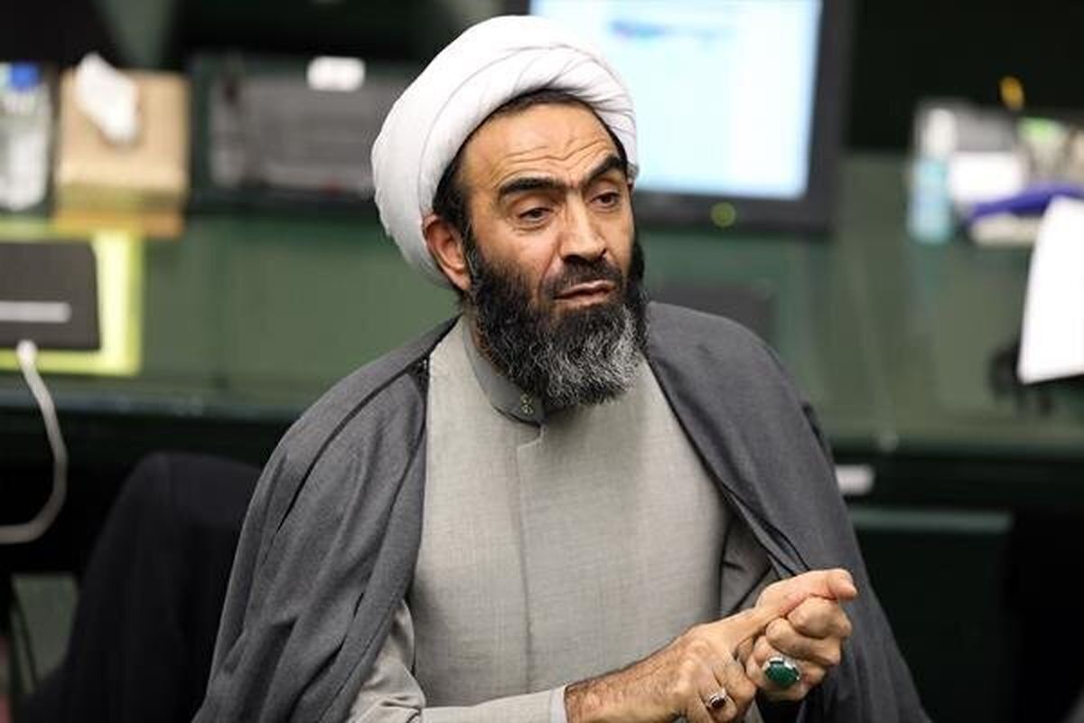 تندروها مسببان وضع موجود حجاب در جامعه هستند