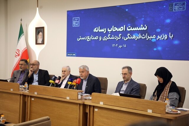 پاسخ وزیر میراث فرهنگی به حواشی صحبت‌هایش درباره مولانا