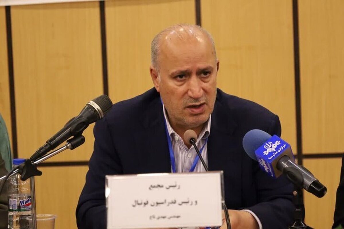 رزونامه اصولگرا خطاب به مدیران فدراسیون فوتبال: مراسمی که با حضور مسئولان ورزشی برگزار کردید،  خیمه‌شب‌بازی بود