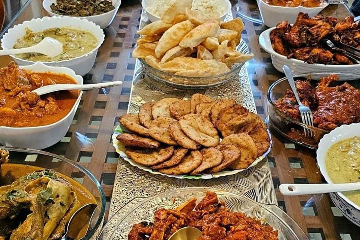 ۱۰۰ غذا در چهل روز برای «داماد» | ماجرای سنت ۷۰۰ ساله هندی چیست؟