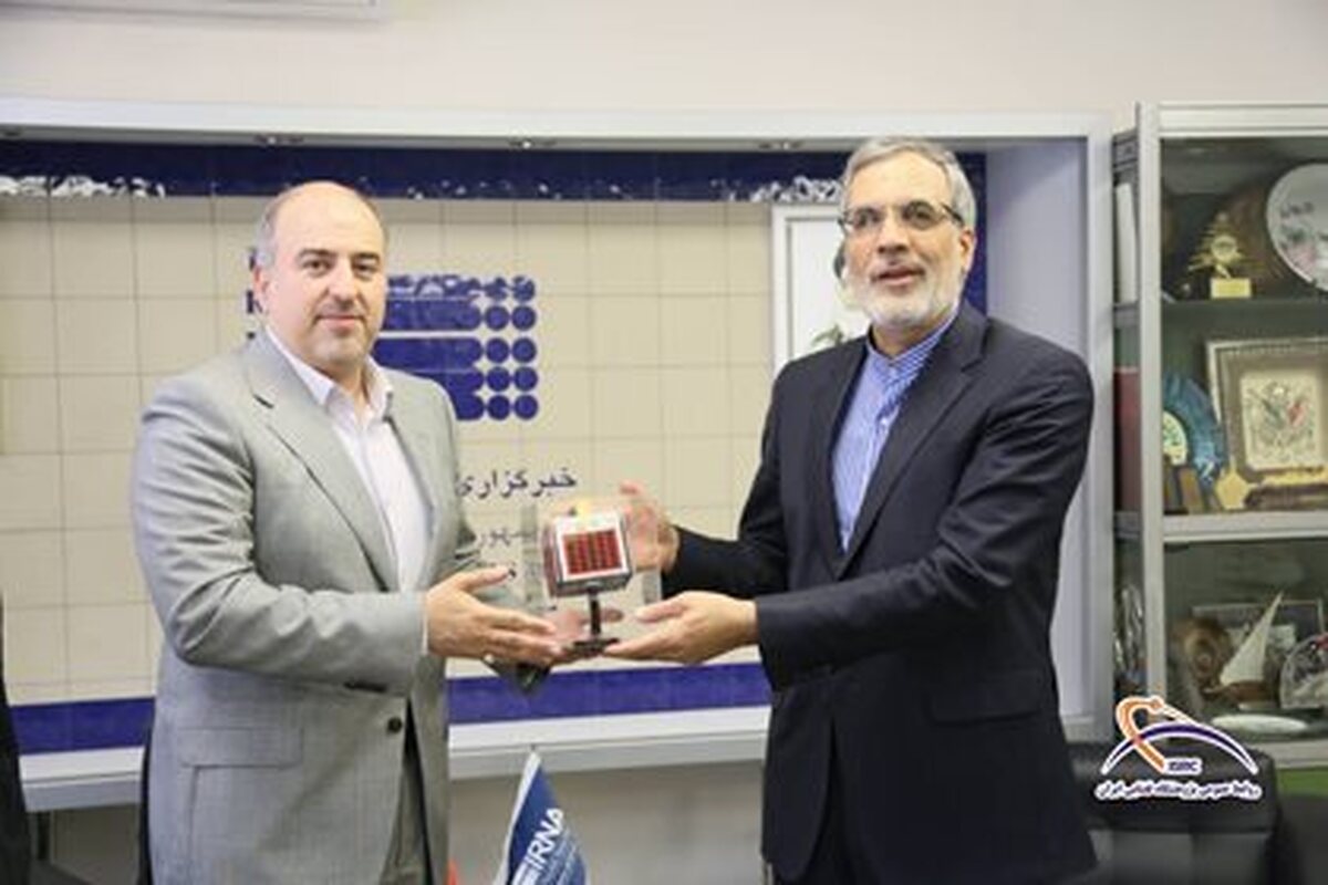 رئیس پژوهشگاه فضایی ایران از خبرگزاری ایرنا بازدید کرد