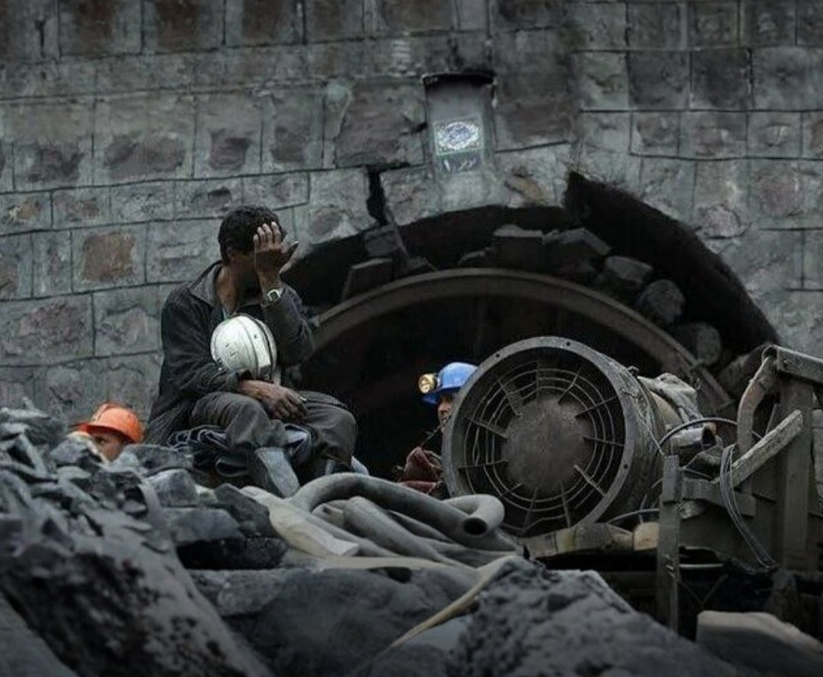 حادثه ریزش سقف در معدن پرورده طبس؛ یه کارگر جان باخت