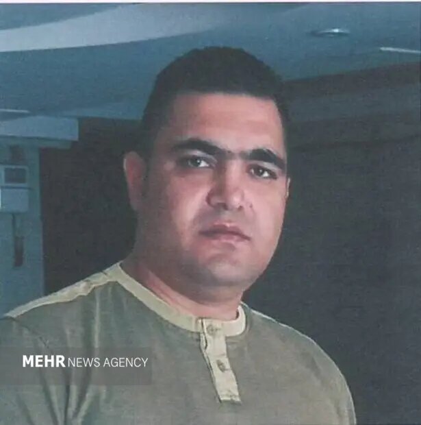 پلیس: مردم این قاتل فراری را شناسایی کنند +عکس