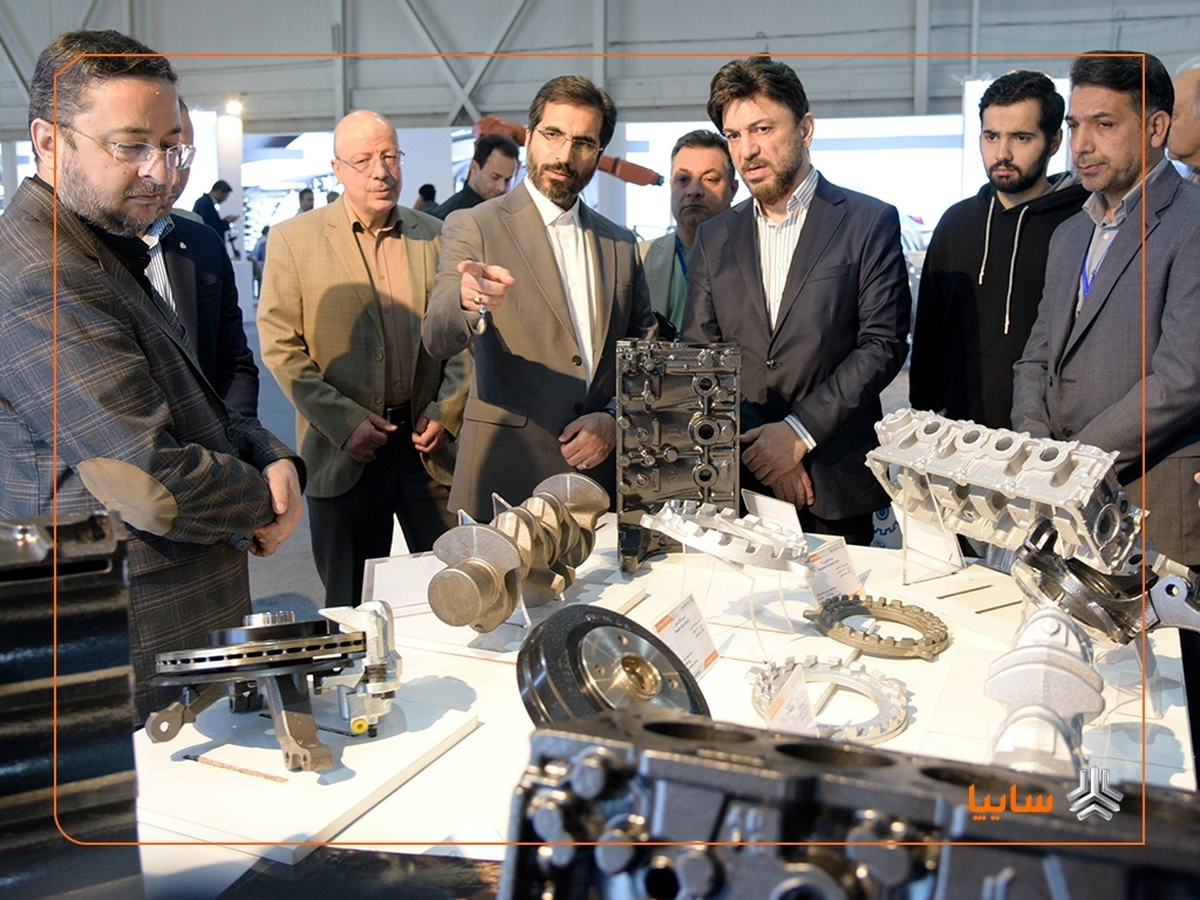 قائم‌مقام مدیرعامل گروه سایپا در حاشیه بیست‌و‌پنجمین نمایشگاه صنعت مطرح کرد:
حرکت سایپا به سمت نسل جدید موتور با هدف خودکفایی ۶۰ درصدی/ سایپا با پروژه‌های نوین توسعه محصول به استقبال آینده صنعت خودرو می‌رود