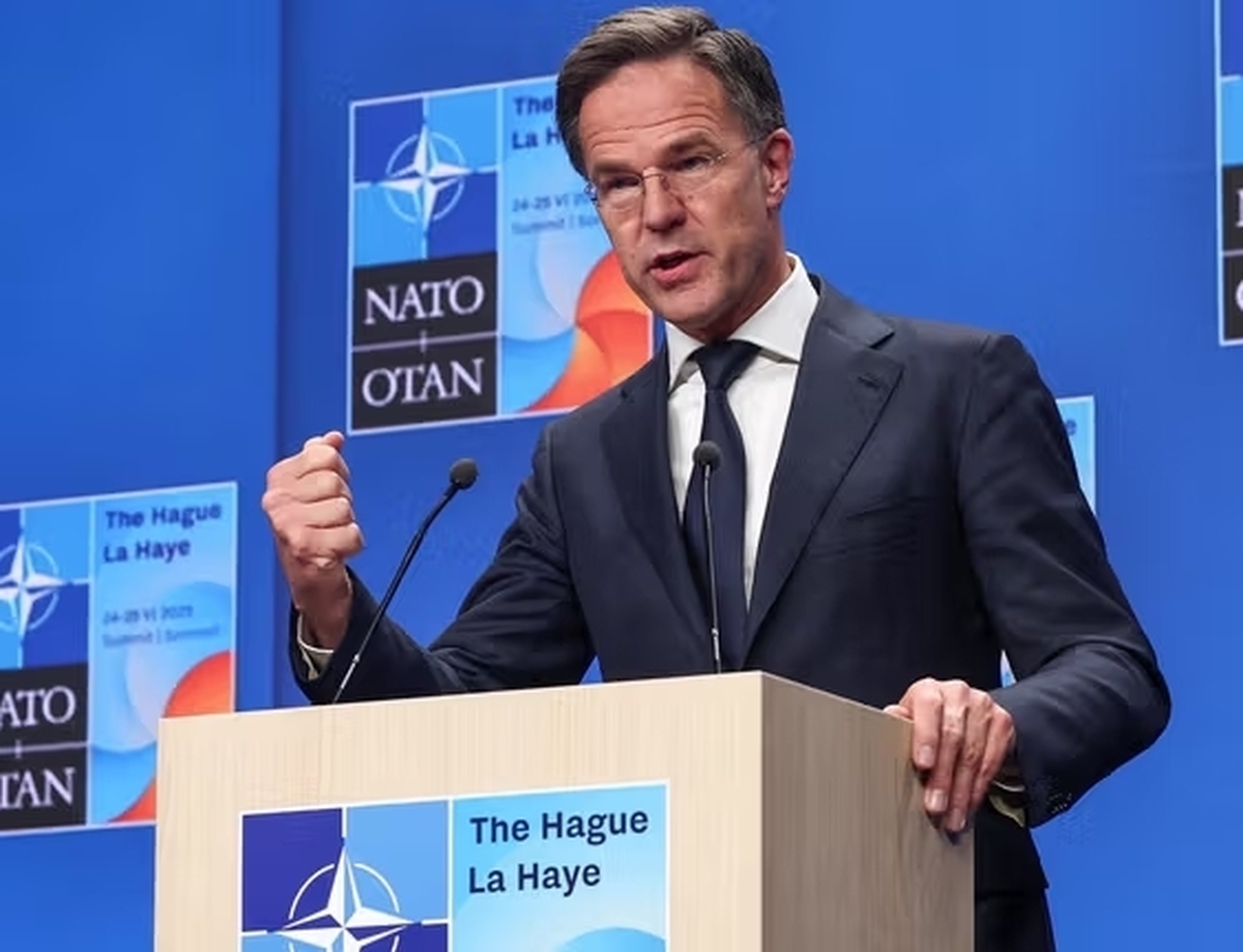 ادعای دبیرکل ناتو: ایران در کنار روسیه و چین به دنبال تضعیف نظم جهانی است