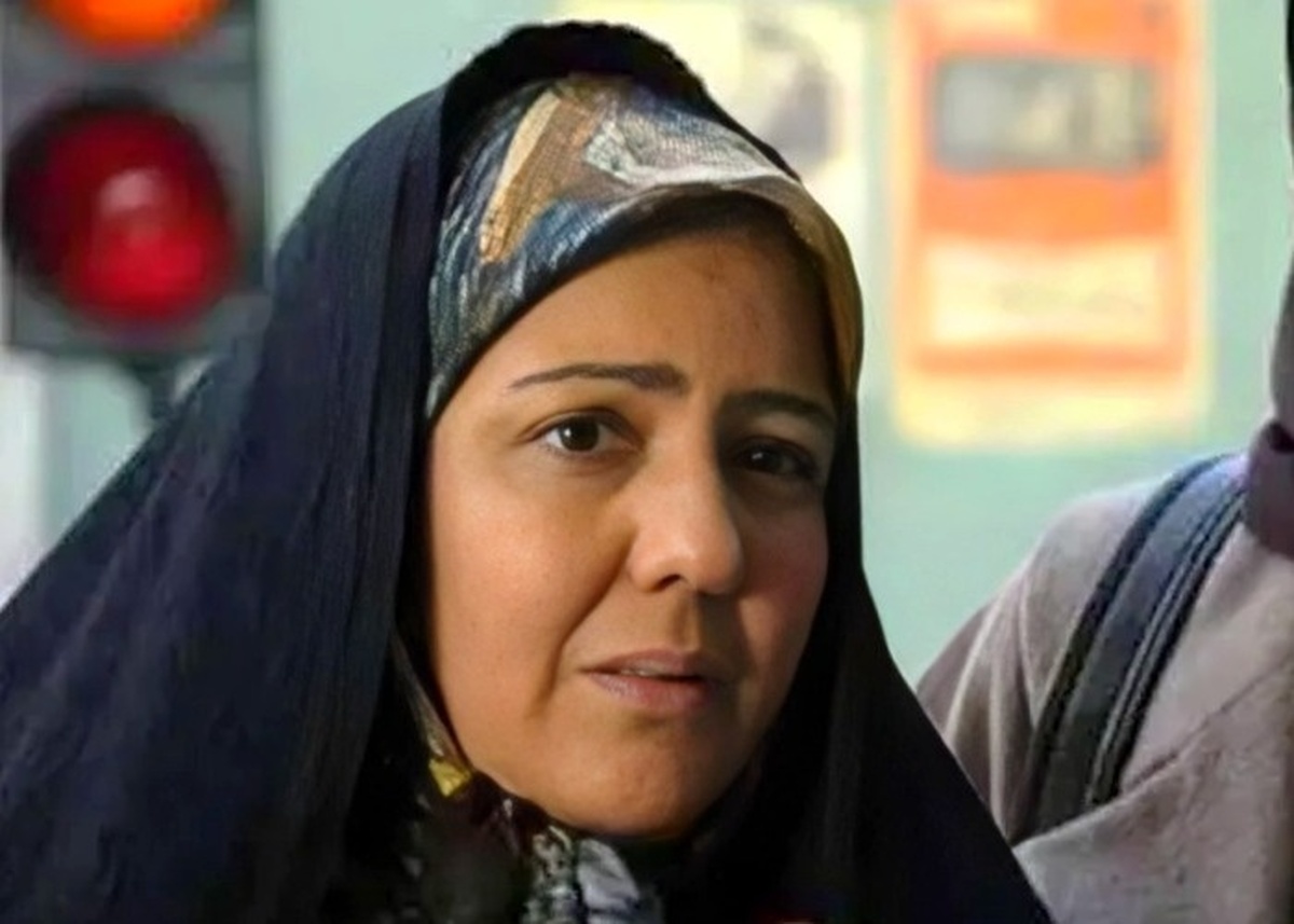 بازیگر زن ایرانی در کنار پسرش آرام می‌گیرد