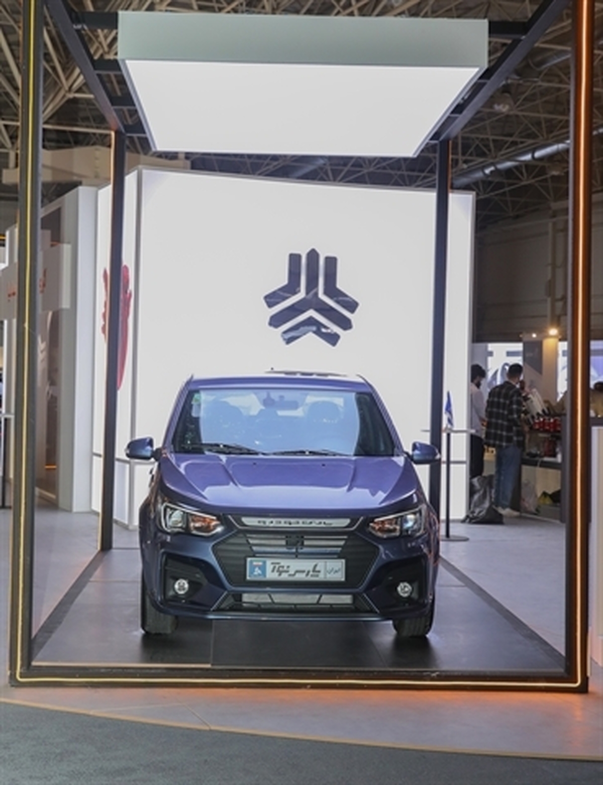 عضو هیات علمی دانشگاه علم و صنعت: تولید پارس نوآ زیر سایه تحریم‌ها/  اعتماد دوباره مردم به خودروی ایرانی با اتکا به توان داخلی