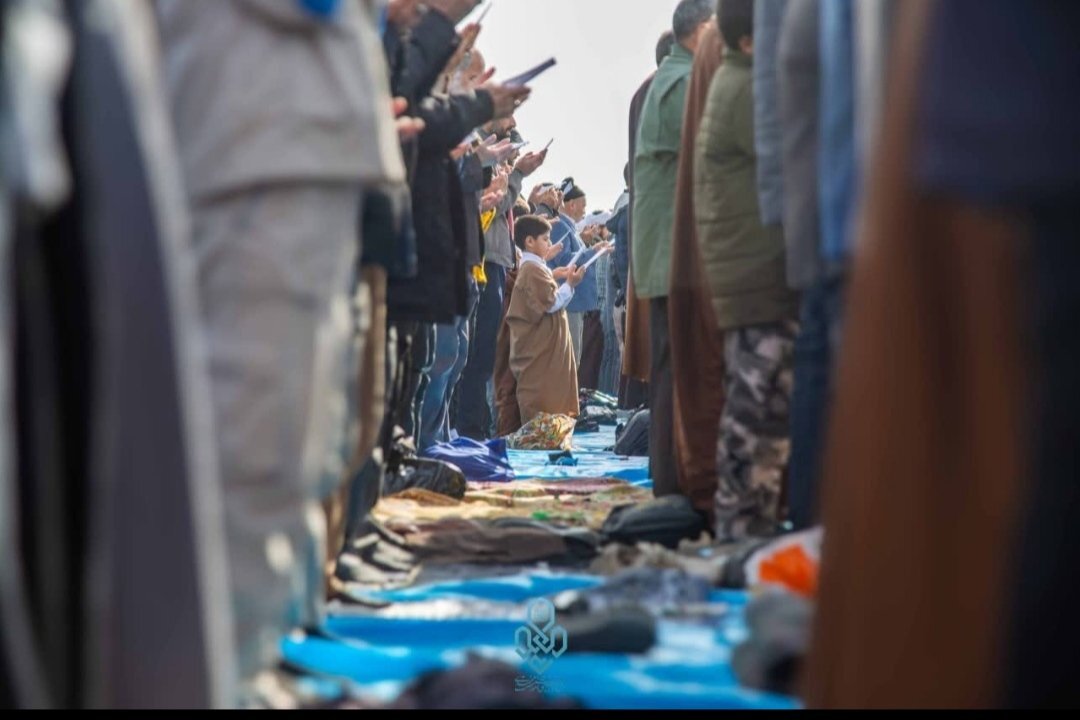 نماز باران تهران را چهکسی حاضر است بخواند؟ نماز باران تهران را چهکسی حاضر است بخواند؟