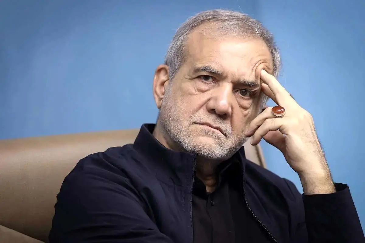 خودسوزی منجر به مرگ جوان اهوازی در پی اقدام شهرداری برای تخلیه مغازه‌؛ دستور پزشکیان در این خصوص