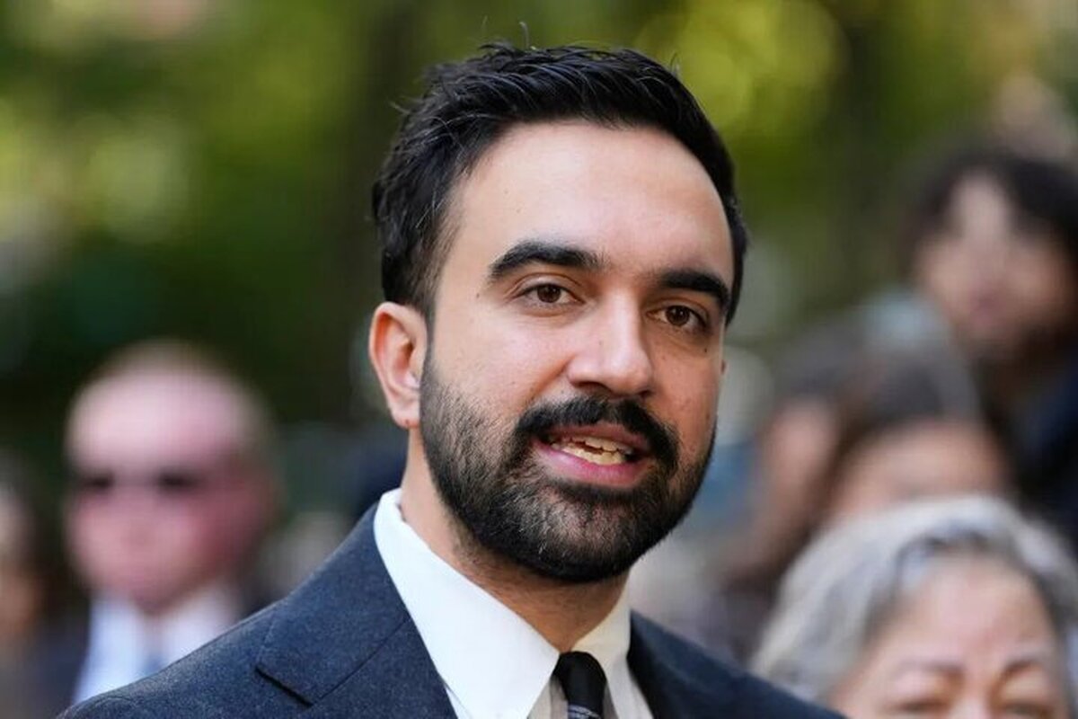 هفته‌نامه سپاه: زهران ممدانی بعد از پیروزی تا صبح با طرفدارانش در دانسینگ به رقص و پایکوبی مشغول بود