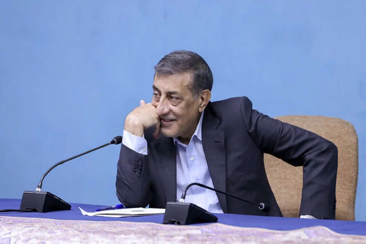 تصمیم‌گیری برای اصلاح قیمت بنزین ناگزیر است، فرقی ندارد دولت پزشکیان باشد یا دولتی دیگر