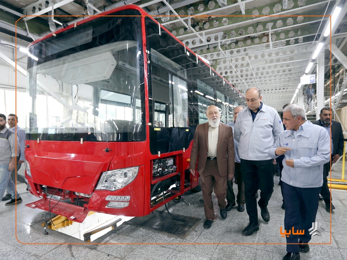 در بازدید رئیس شورای اسلامی شهر تهران از زامیاد مطرح شد:
نوسازی ناوگان حمل‌ونقل عمومی با تکیه بر تولید داخلی سرعت می‌گیرد/ سایپا آماده تولید خودروهای هیبریدی و برقی است