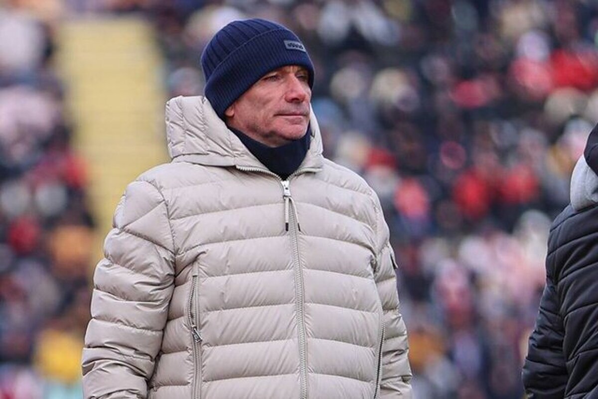 سرمربی سابق تیم ایرانی گزینه اصلی هدایت کامرون