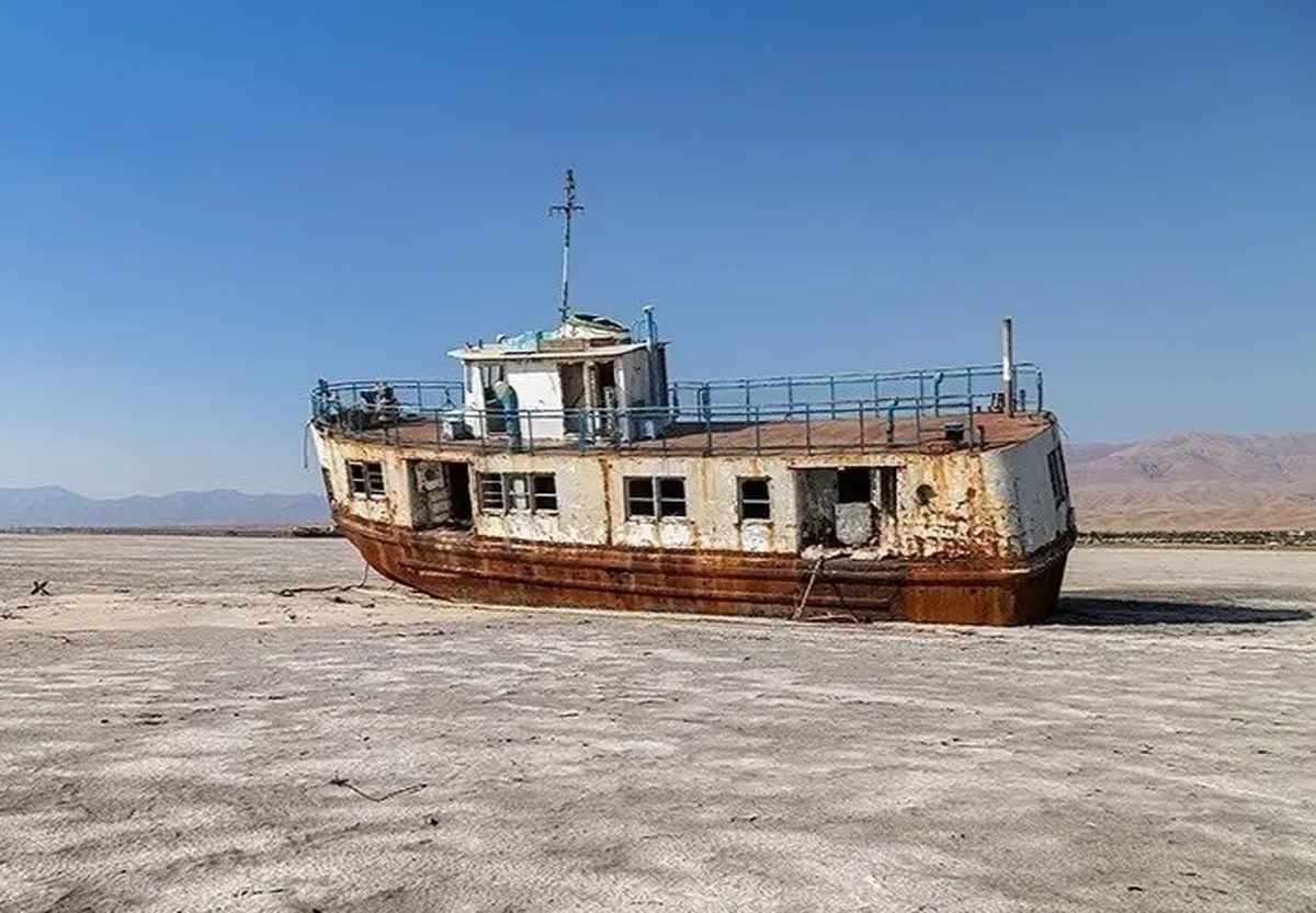 ستاد احیای دریاچه ارومیه: وضعیت دریاچه بحرانی‌تر از همیشه است