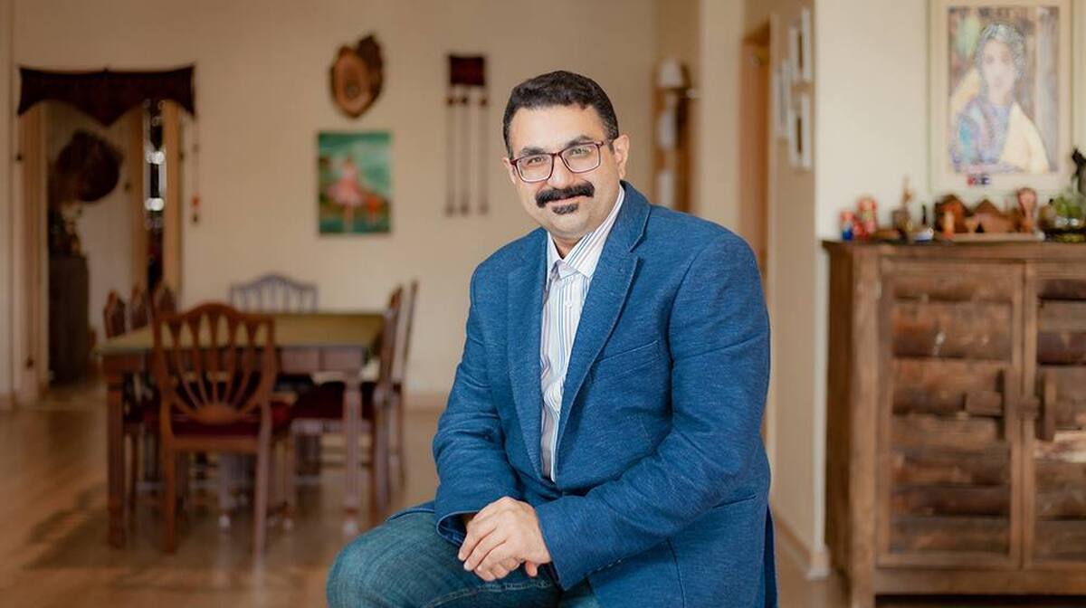 انجمن تجارت الکترونیک تهران خواستار بازنگری در طرح بیمه اجباری کاربران راننده تاکسی‌های اینترنتی شد