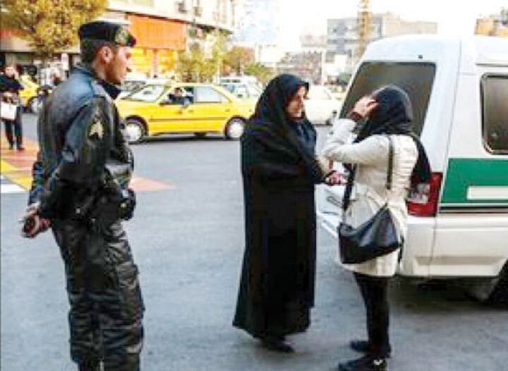 کیهان: پزشکیان ۱۴سال پیش طرفدار گشت ارشاد بود کیهان: پزشکیان ۱۴سال پیش طرفدار گشت ارشاد بود