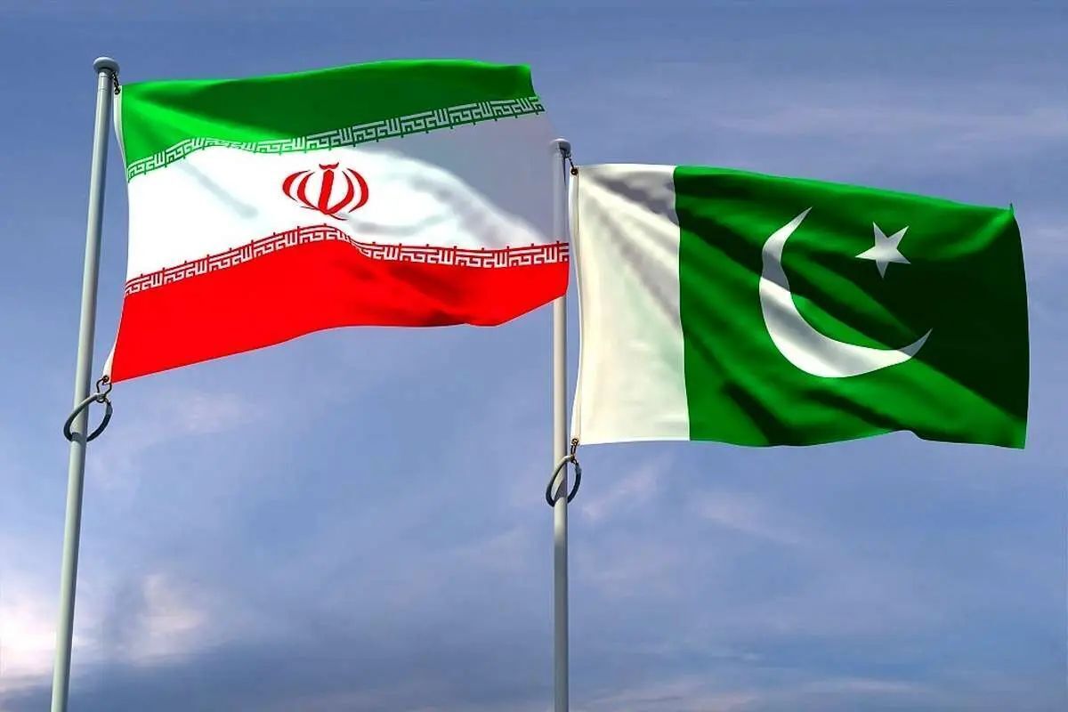 سفیر پاکستان در ایران: در دو سال اخیر، تبادلات نظامی بسیار زیادی بین تهران و اسلامآباد صورت گرفته که همچنان ادامه دارد