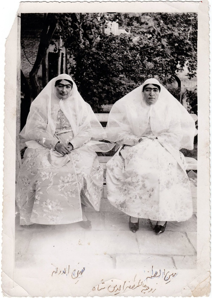 عکسهای کمتر دیده شده از اندرونی مظفرالدینشاه قاجار!