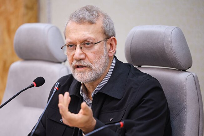 لاریجانی: برخی از زعمای سیاسی هنوز حساسیت و خطیر بودن موقعیت فعلی را درک نکرده‌اند