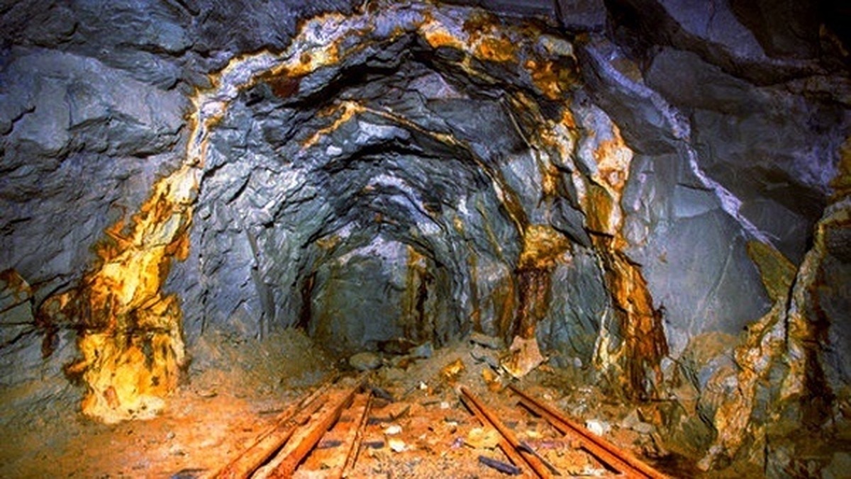 کشف ذخیره بزرگ طلا در خراسان جنوبی