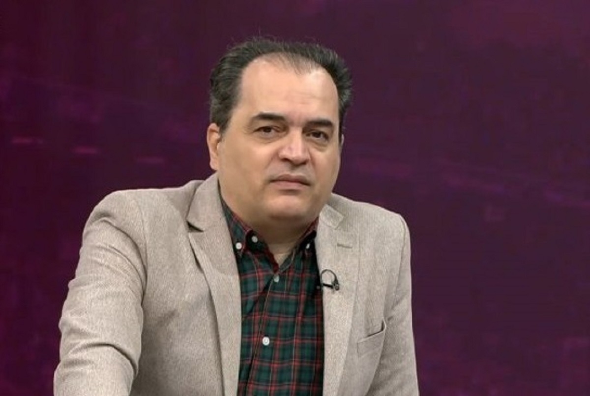 چه کسی دربی ۱۰۶ پایتخت را گزارش می‌کند؟