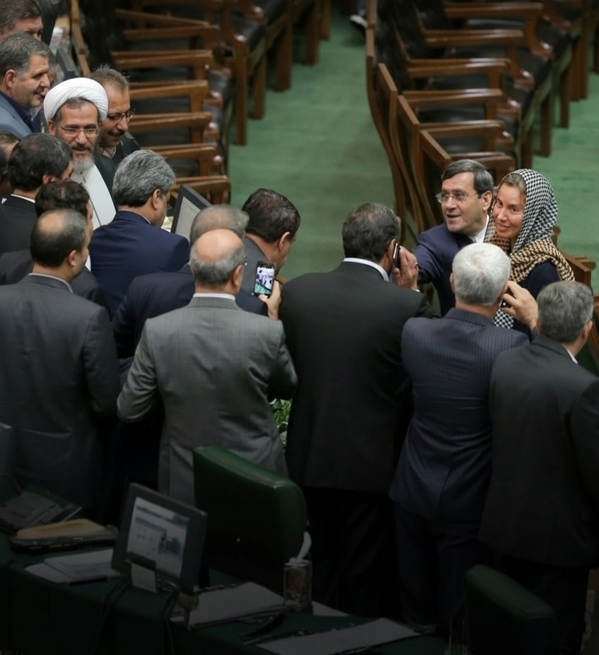 «اختلاس و کلاهبرداری»؛ فدریکا موگرینی از ریاست کالج اروپا استعفا داد