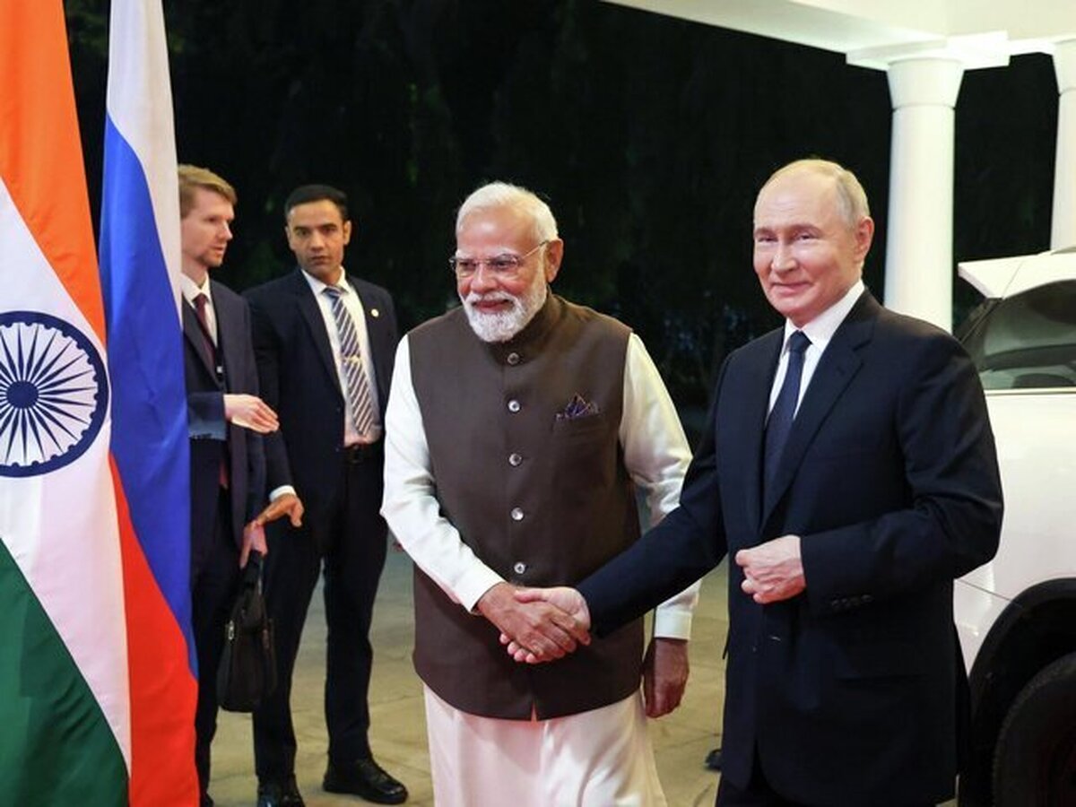 تاکید سران روسیه و هند بر حل موضوع هسته‌ای ایران از مسیر گفت‌وگو