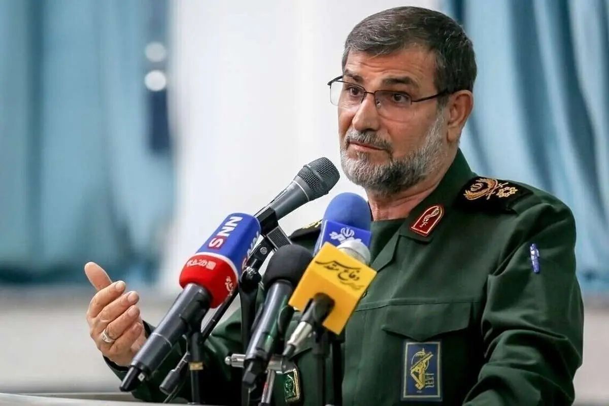 ما با دشمن هیچ تعارفی نداریم؛ در رزمایش اخیر، موشکی با برد بیش از طول خلیج فارس شلیک شد