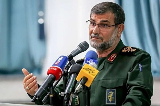 ما با دشمن هیچ تعارفی نداریم؛ در رزمایش اخیر، موشکی با برد بیش از طول خلیج فارس شلیک شد