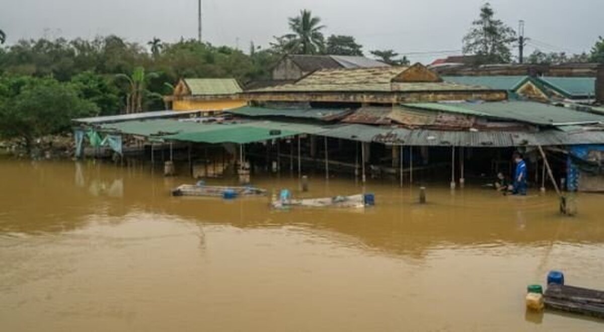 تلفات سیل در ویتنام به ۹۰ نفر رسید