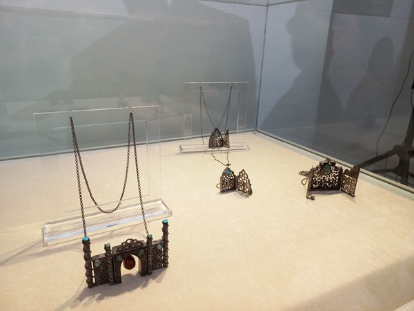 گنج‌های قصه‌گو؛ از حکایت مثنوی تا زرگری در قلب قاجار