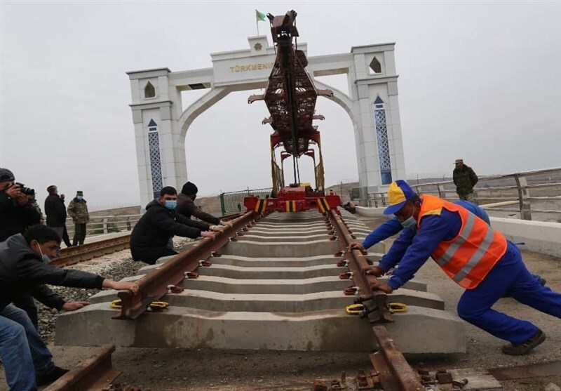 حق با پوتین است یا پزشکیان؟ حق با پوتین است یا پزشکیان؟