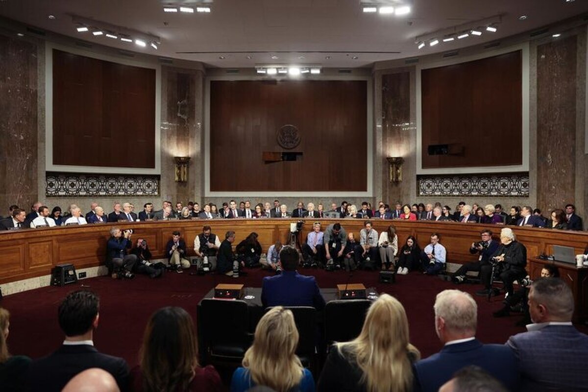 نامه دموکرات‌ها به هگست و پم باندی درباره حمله به کشتی‌های ونزوئلایی: اسناد محرمانه را منتشر کنید