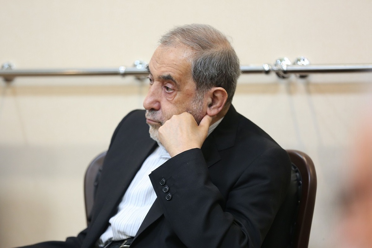 ولایتی: حزب‌الله از نان شب برای لبنان ضروری‌تر است